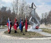 на заставку